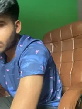 MASTTERRR Adlı Modelin Canlı XXX Sohbeti