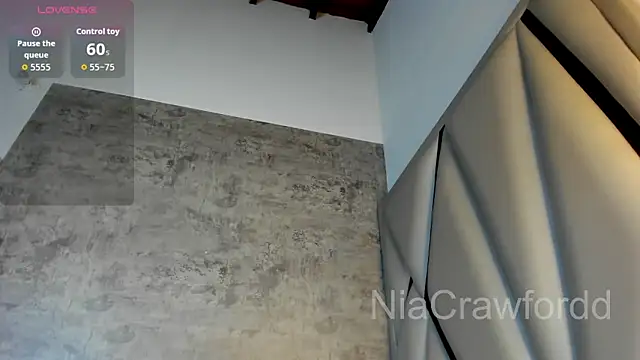 عرض كام NiaCrawfordd