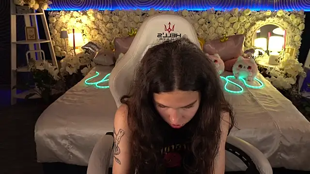 Chat +18 de BabyFlowerr ao vivo