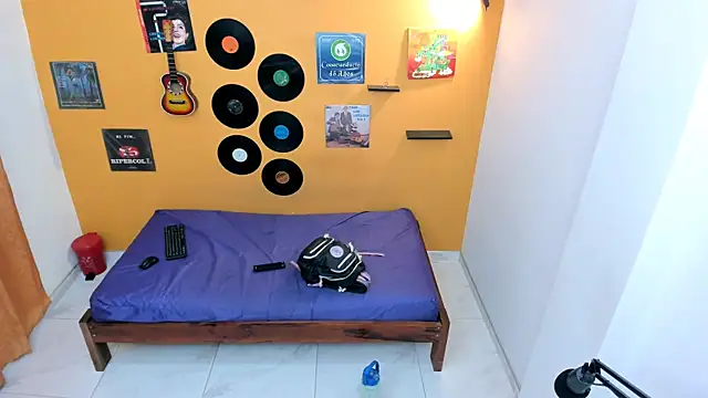 Chat +18 de lilithevil32 ao vivo