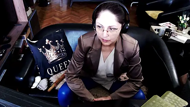 Imperatriza Chat XXX in diretta