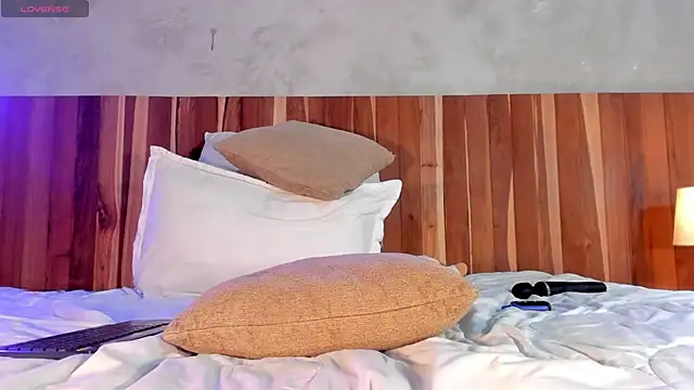 MeganRossh Chat XXX live