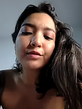 Thanilopera live XXX chat