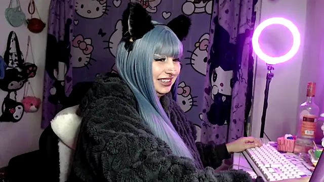 lussyevans24 Live XXX-Chat