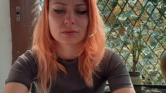 karo123421's Live XXX Chat