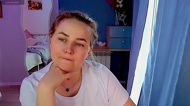 Mira_Mermayd 现场XXX聊天