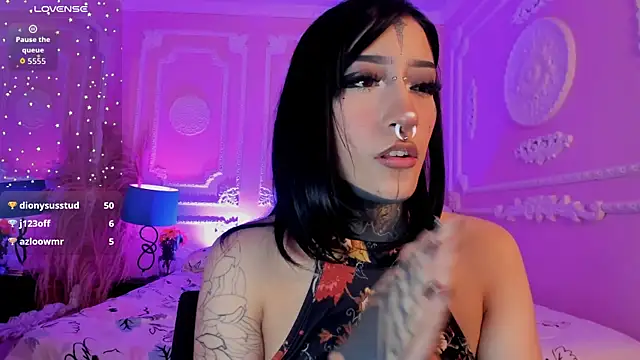 Kat_VonDe – Live XXX-chat