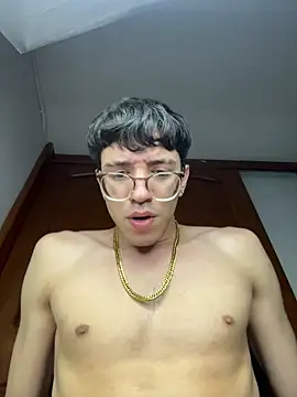 ArthurDavies-'s Live XXX Chat
