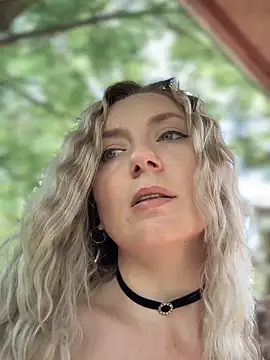 XXX chat uživo modela Crazy-Rosa