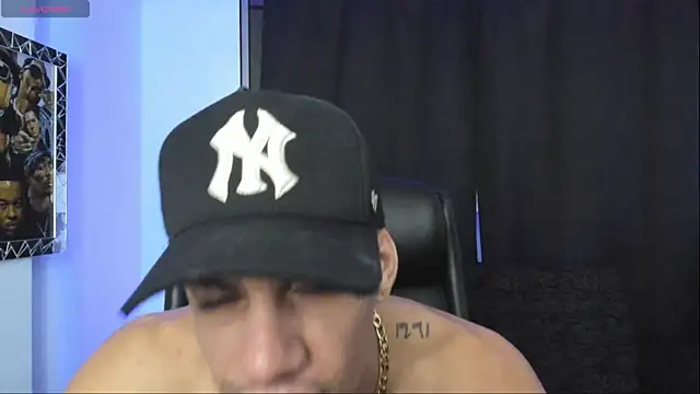jhonnysnow17's Live XXX Chat