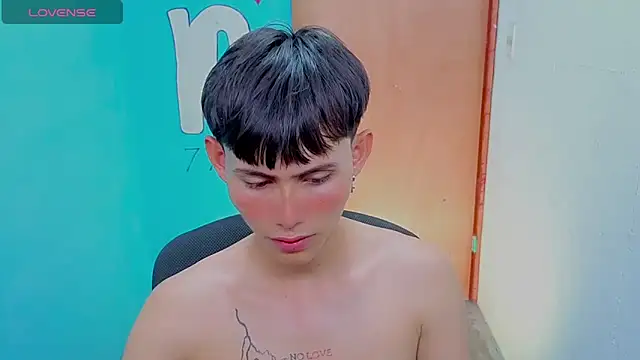 tanjiro_cute's Live XXX Chat