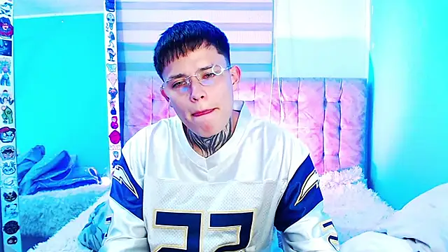 _justinmoon2 élő XXX-chatje