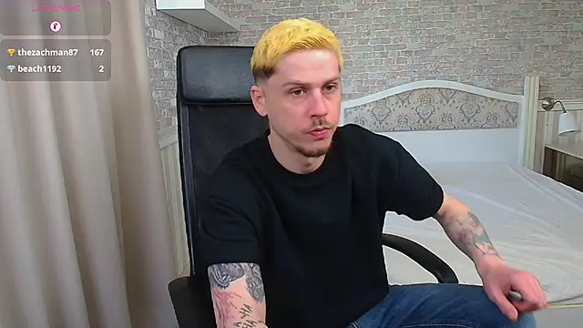 JonahShaw webcam show