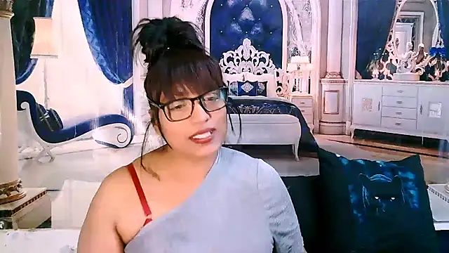 IndiaBlackPanther Show in webcam