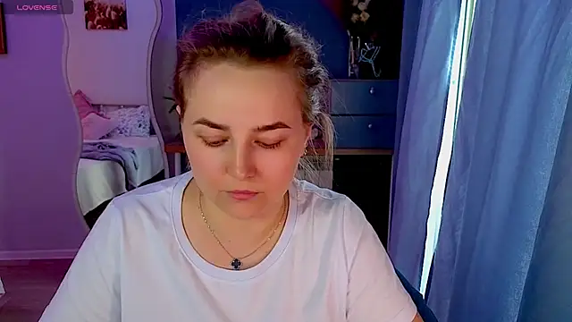 Mira_Mermayd Chat XXX in diretta