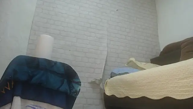 EmmaSquirt Chat XXX live