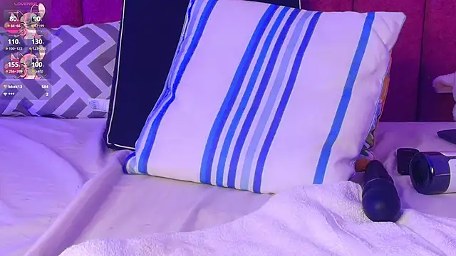 RominaaReyes' Live XXX Chat