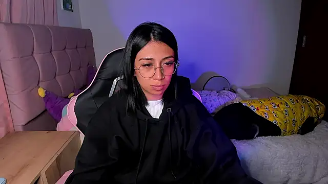 Bellacatxn Live XXX chat