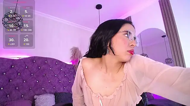 Amara_Davis1's Live XXX Chat