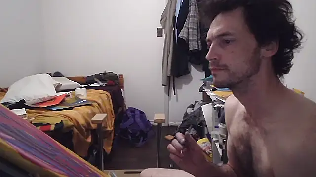 JohnnyMoves webkamerás műsora