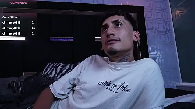 Dark_Eros_ Pertunjukan Webcam