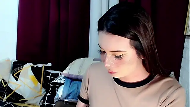 Katniss_Katen Live XXX chat