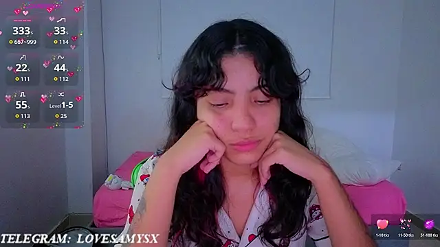 Czat XXX na żywo – Lovelyamyy