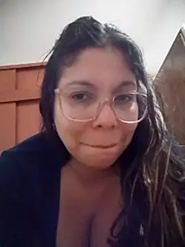 Živý XXX chat Carliina_Soussa
