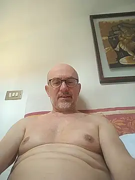 Rubicon_man Chat XXX in diretta