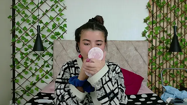 แชท XXX สดของ Georgia_Candy