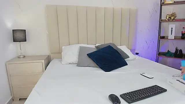 Show webcam de LilithHarperr_