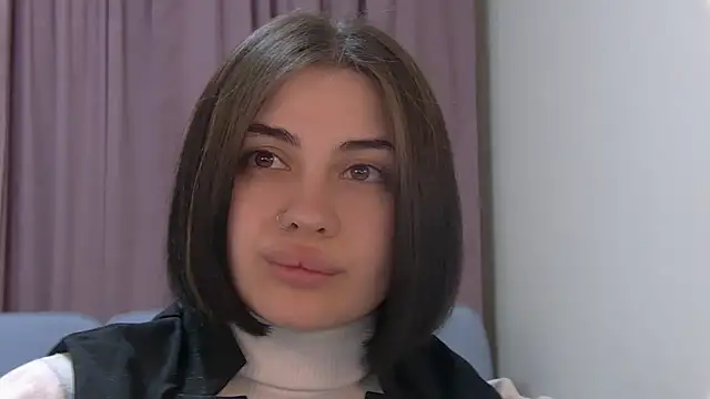 AdrianaToress – Live XXX-chat