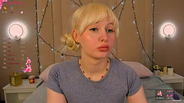 Онлайн чат XXX AdeleSilvy