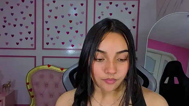 lia_harper_t live XXX chat