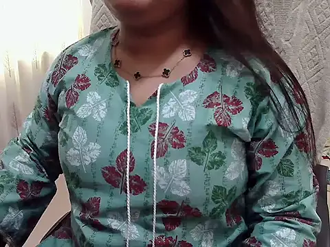 SexyRani2000 Show in webcam