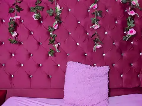 XXX chat uživo modela Molly_Brunette_