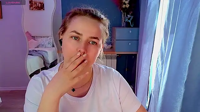 Mira_Mermayd Chat XXX live