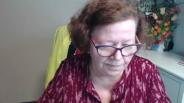Adelewildx – Kamerová šou