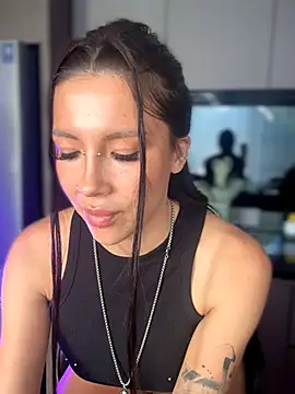 Chat +18 de AriaDomina ao vivo