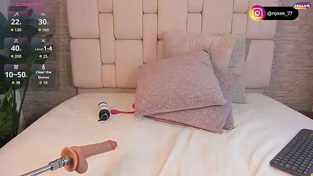 Nyxee_ 라이브 XXX 채팅