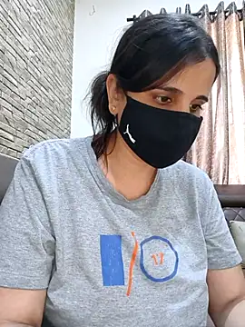 Chat XXX en directo de tinaarora