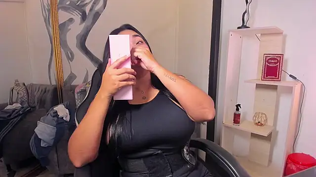 CelesteBrucee লাইভ XXX চ্যাট
