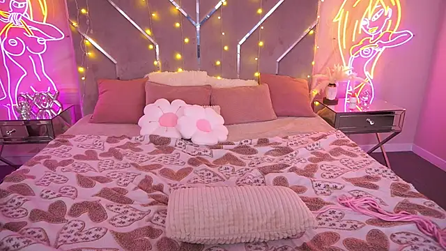 LylaYeess Webcam-Show