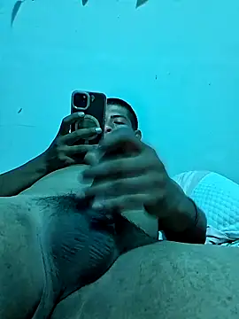 Chatroom XXX en direct de UsaGuy76
