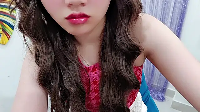 دردشة Ari-sweety الجنسية المباشرة