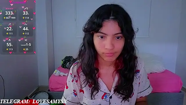 Czat XXX na żywo – Lovelyamyy