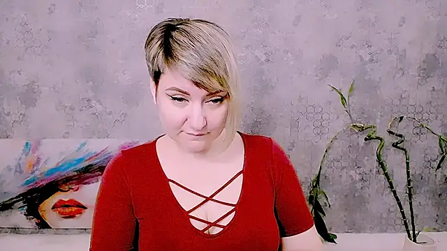 XXX chat uživo modela Djullia
