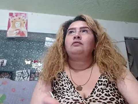 Chat XXX ao vivo de Perla1981--