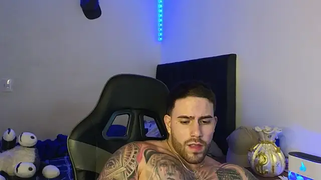 عرض كام Ades_Lowe