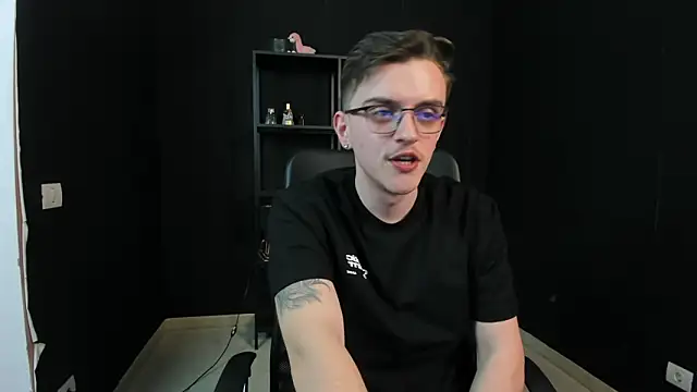 FelixStarkk Show Webcam